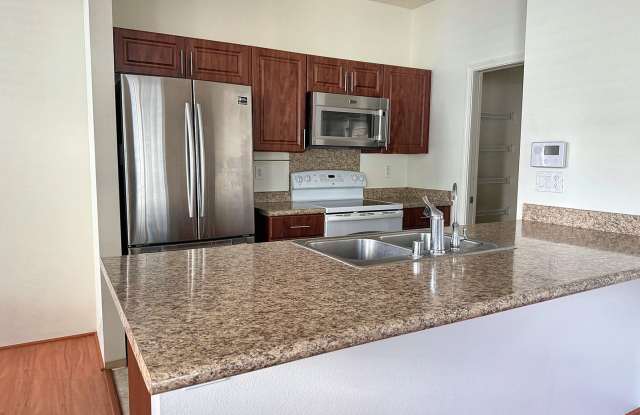 Ewa Beach 3BR/2.5BA Home w/ 2-Car Garage, Central A/C & Washer/Dryer Gallery 4