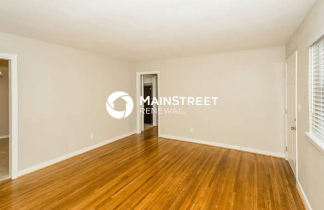 212 Cathy Lane Gallery 3