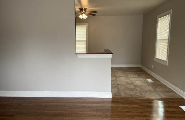 21734 Clyde Avenue Gallery 4
