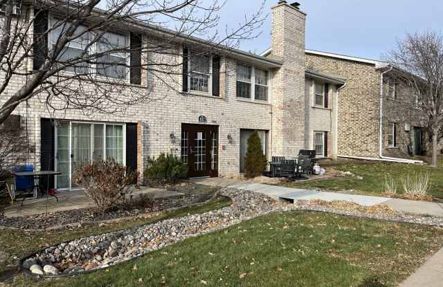 817 Smetana Road, unit 7 - 1 - 817 Smetana Road, Hopkins, MN 55343