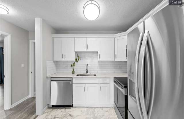 19 Somers Street - 19 Somers Street, Danbury, CT 06810