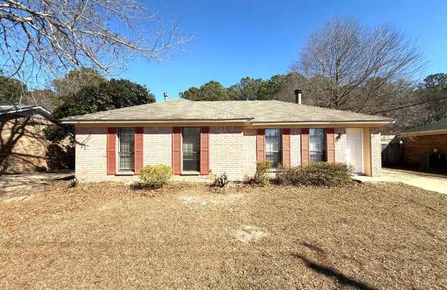 Beautiful 3/2 In Montgomery East *** Call 334-366-9198 to Schedule a Self Tour! photos photos
