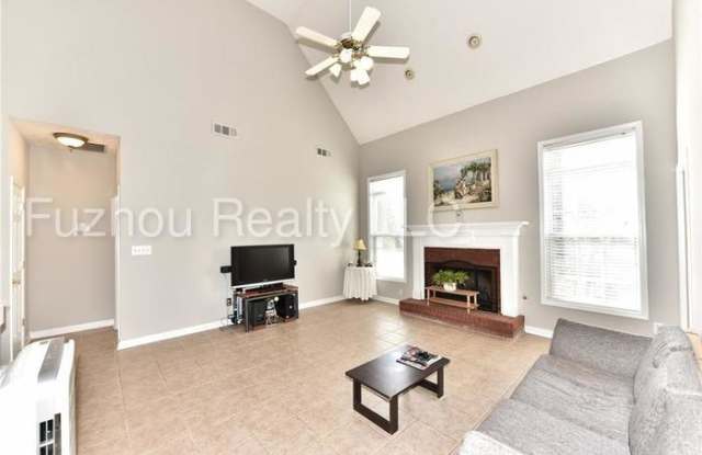 4220 Ruby Forest Boulevard Gallery 2