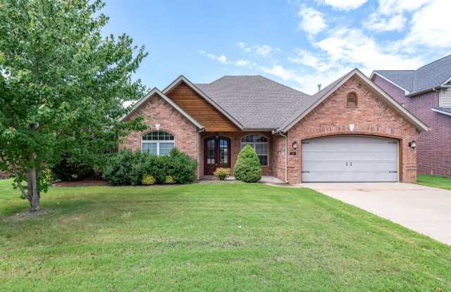 Wonderful Bentonville Home in Quiet Neighborhood photos photos
