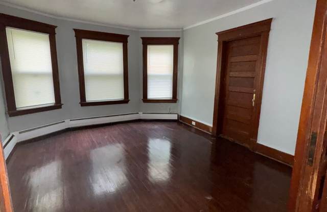 351 Ellsworth Avenue - 3 photos photos