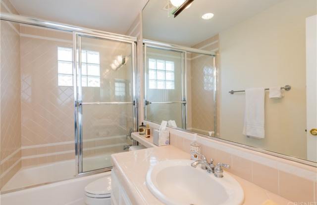 468 Braxfield Court Gallery 2