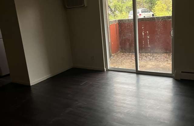 4045 Reading Rd photos photos 4045 Reading Rd photos photos