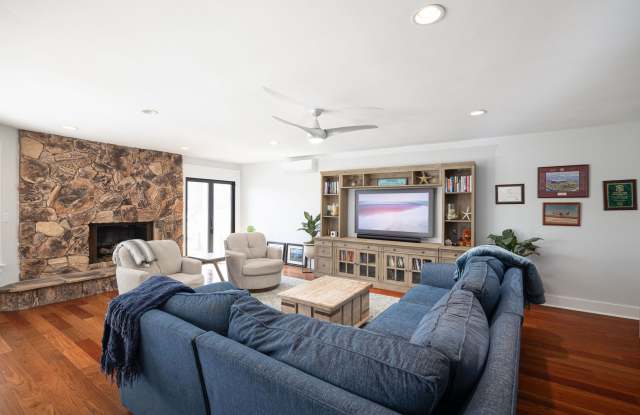 Furnished Summer Rental photos photos
