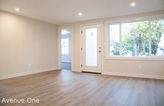 7550 36th Avenue Northeast Gallery 2