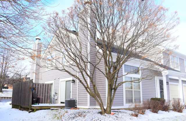 1268 North KNOLLWOOD Drive Gallery 2