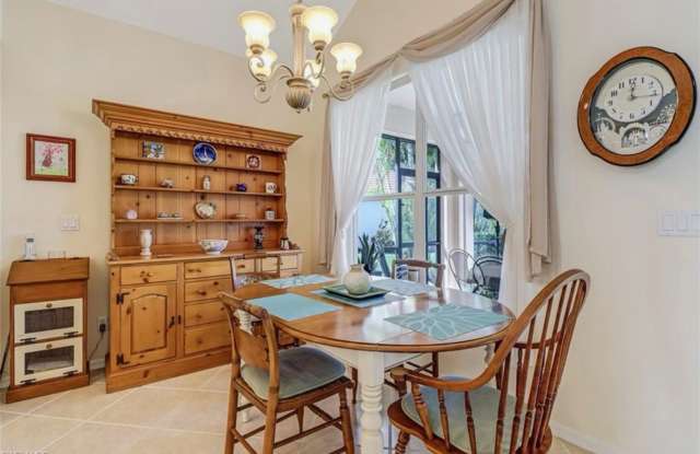 ***Ask about the TWO WEEKS FREE***SINGLE FAMILY POOL HOME***UNFURNISHED***3 BED/2 BATH***LAKE VIEW***WONDERFUL COMMUNITY AND LOCATION*** Gallery 4