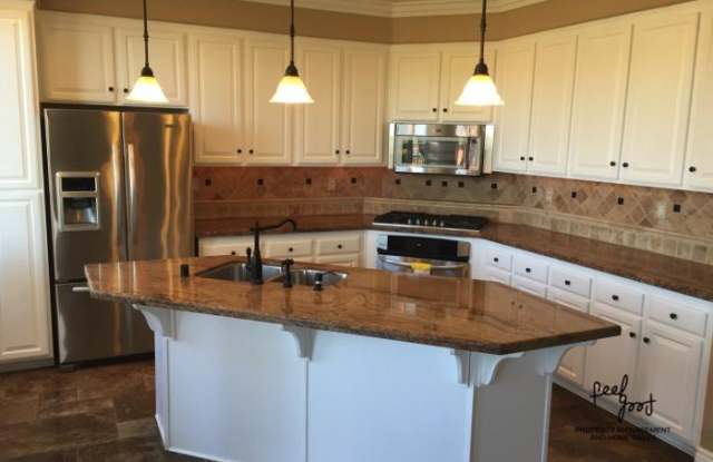 5548 Foxtail Loop Gallery 4
