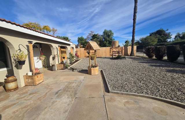 Spacious Home With Ample Outdoor Space! photos photos