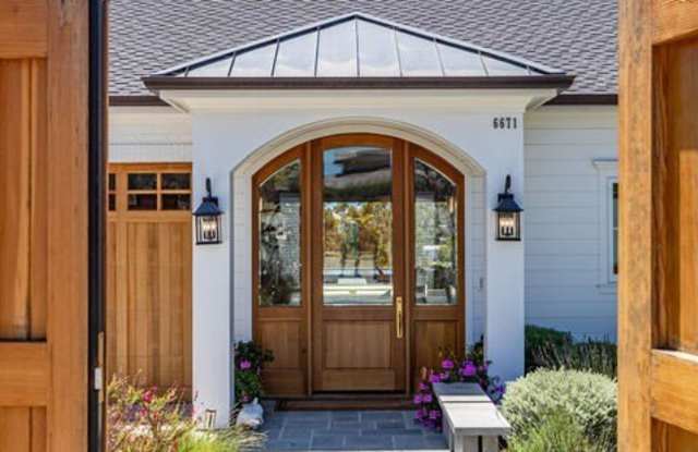 6671 Dume Dr Gallery 4