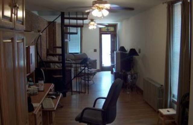 1501 Clarkson Street Gallery 2