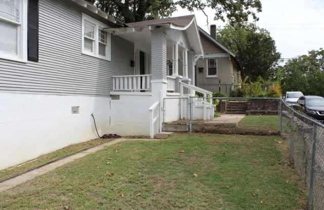 5104 C Street Gallery 2