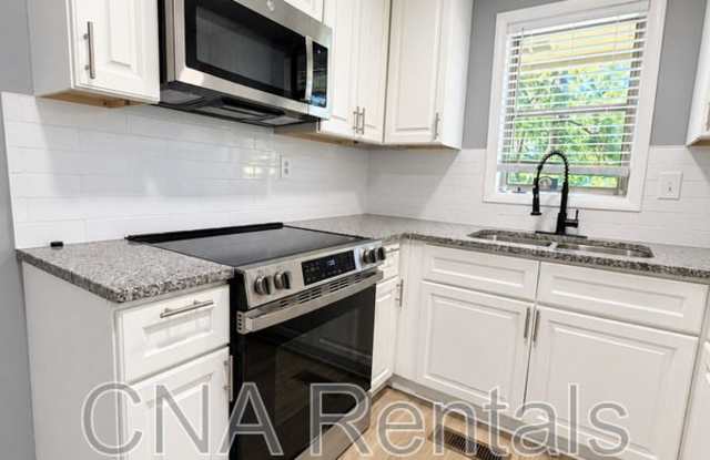 2454 Warwick Cir Gallery 3