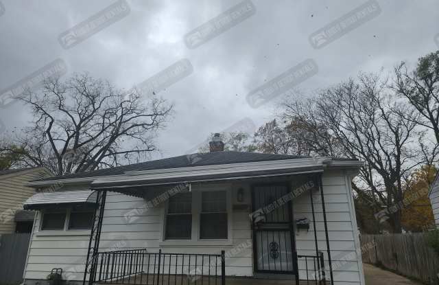 19471 Gilchrist St - 19471 Gilchrist Street, Detroit, MI 48235