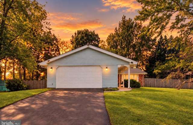 5614 DANIEL Circle Gallery 1