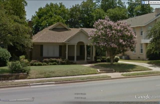2605 S University Drive - 2605 South University Drive, Fort Worth, TX 76109