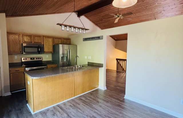 3539 Lochdale Terrace Gallery 3