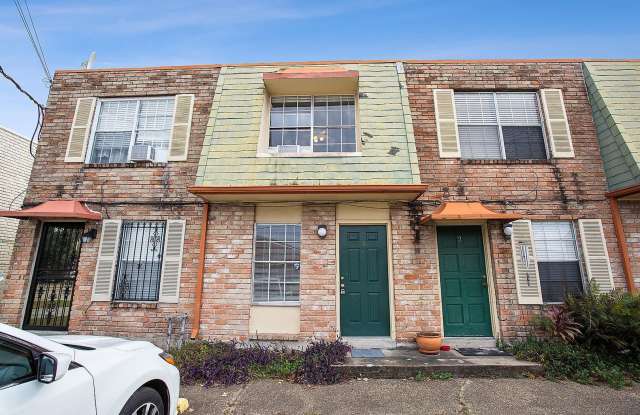 Nicely Renovated 1Bd in Metairie Off W. Napoleon Must See! - 2109 Manson Avenue, Metairie, LA 70001