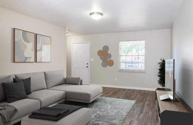 Quadrangle photos photos