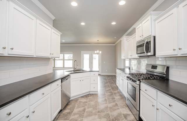 3551 Butterfly Ave photos photos