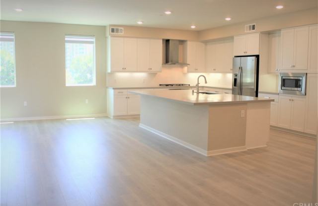 196 Tribeca Gallery 4