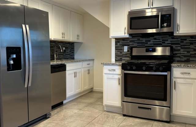 520 Harrison Place - 520 Harrison Place, Linden, NJ 07036