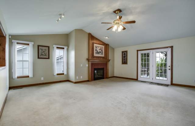 413 Keota Lane Gallery 2