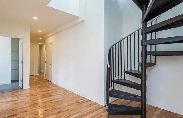 640 North 32nd Street - 1Unit 3 photos photos