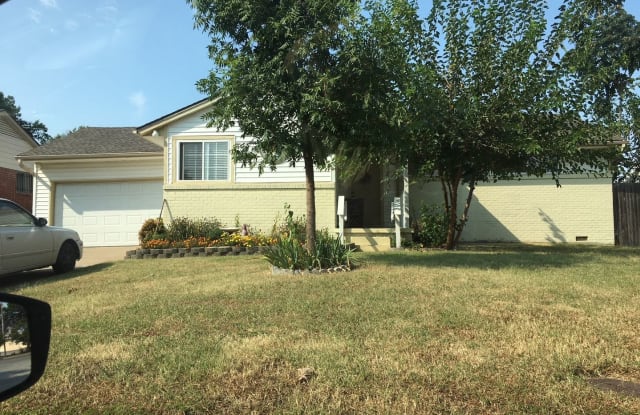 5883 E. 22nd Place - 5883 East 22nd Place, Tulsa, OK 74114
