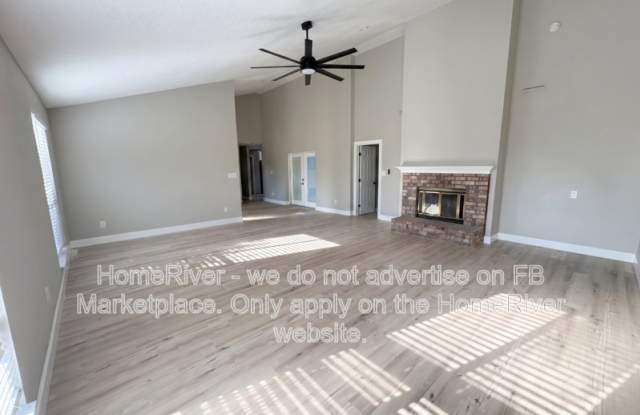 4780 Baywind Dr Gallery 2