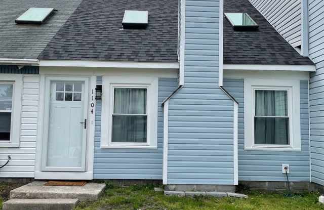 Welcome to our charming Townhome in the heart of Virginia Beach! photos photos Welcome to our charming Townhome in the heart of Virginia Beach! photos photos
