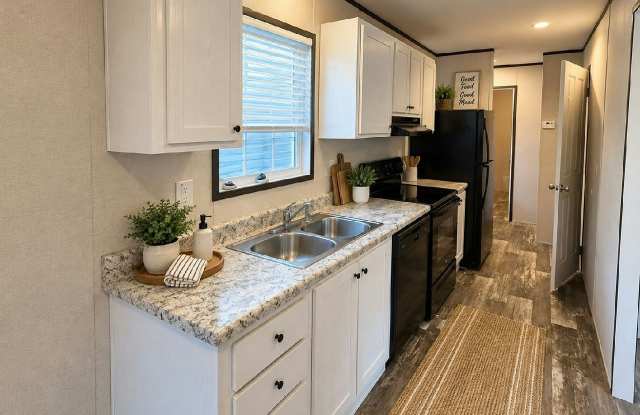 2245 New Tampa Hwy Gallery 4