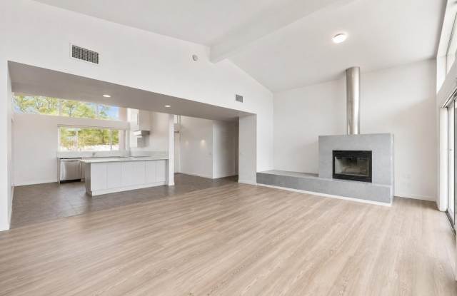 67645 Long Canyon Lane Gallery 4