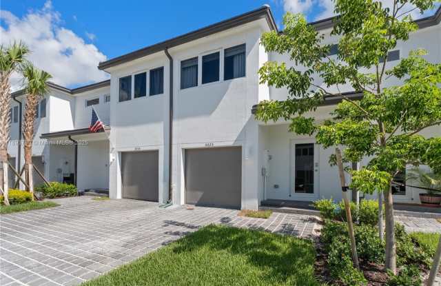 5025 SW 37th St photos photos 5025 SW 37th St photos photos