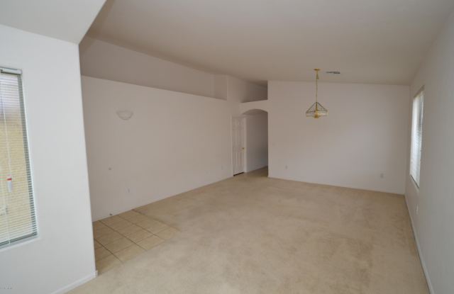 12890 E Red Iron Trail Gallery 3
