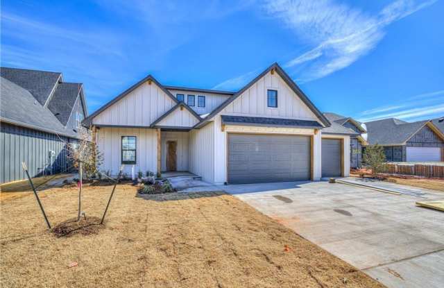 Newer Beautiful home in East Edmond + 4 Bedrooms + Bonus Room + 3 Bathrooms photos photos