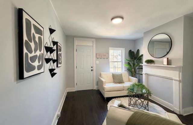 230 SPRING Street Gallery 4