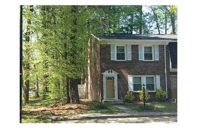 301 Susan Constant Dr - 301 Susan Constant Drive, Newport News, VA 23608