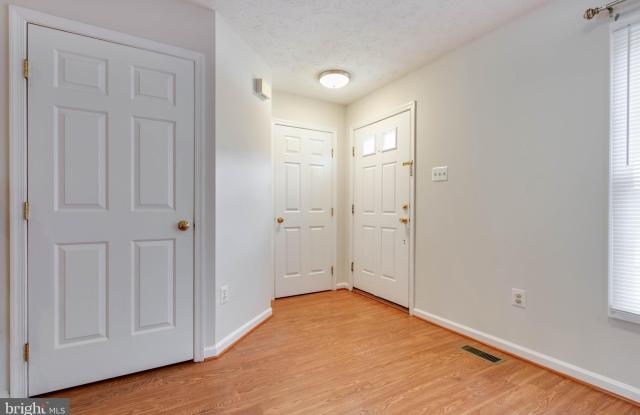 7960 BRIGHTLIGHT PLACE Gallery 3