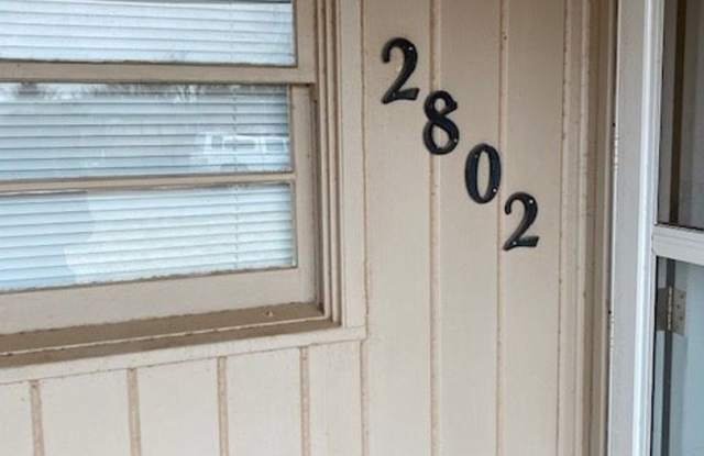 Unique home - 2802 54th Street, Lubbock, TX 79413
