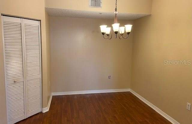 5552 BENTGRASS Drive Gallery 1