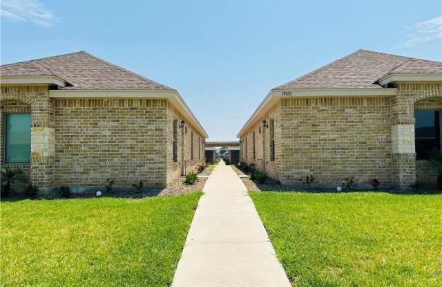 1900 Taft Street - 1900 Taft Street, Weslaco, TX 78599