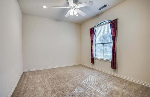 1107 Katelyn Court Gallery 3