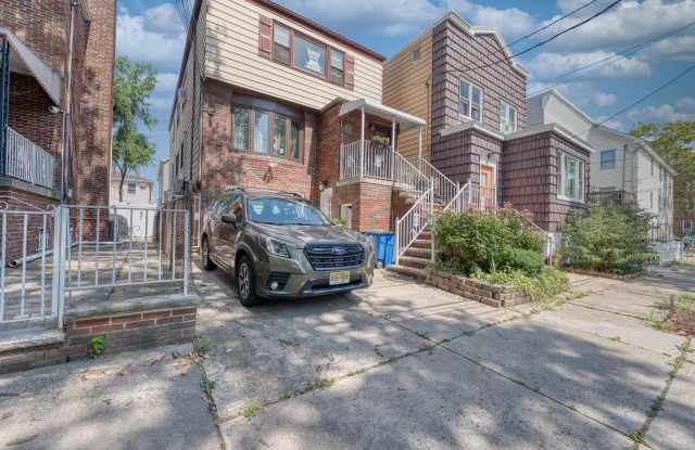 17 MILLER ST photos photos