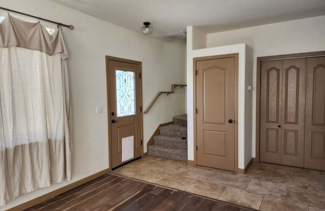 Home For Rent on 5 acres in Minden Gallery 4