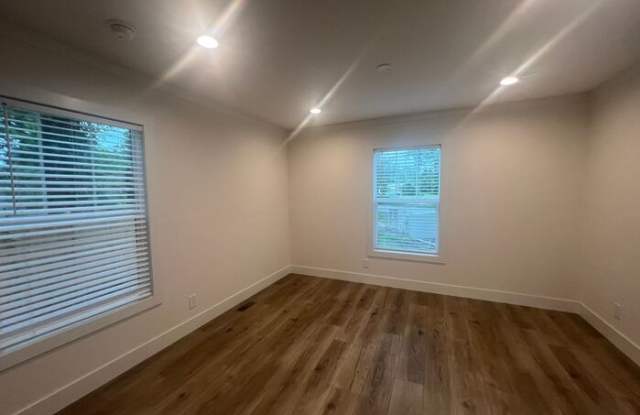 1147 French Road Gallery 3